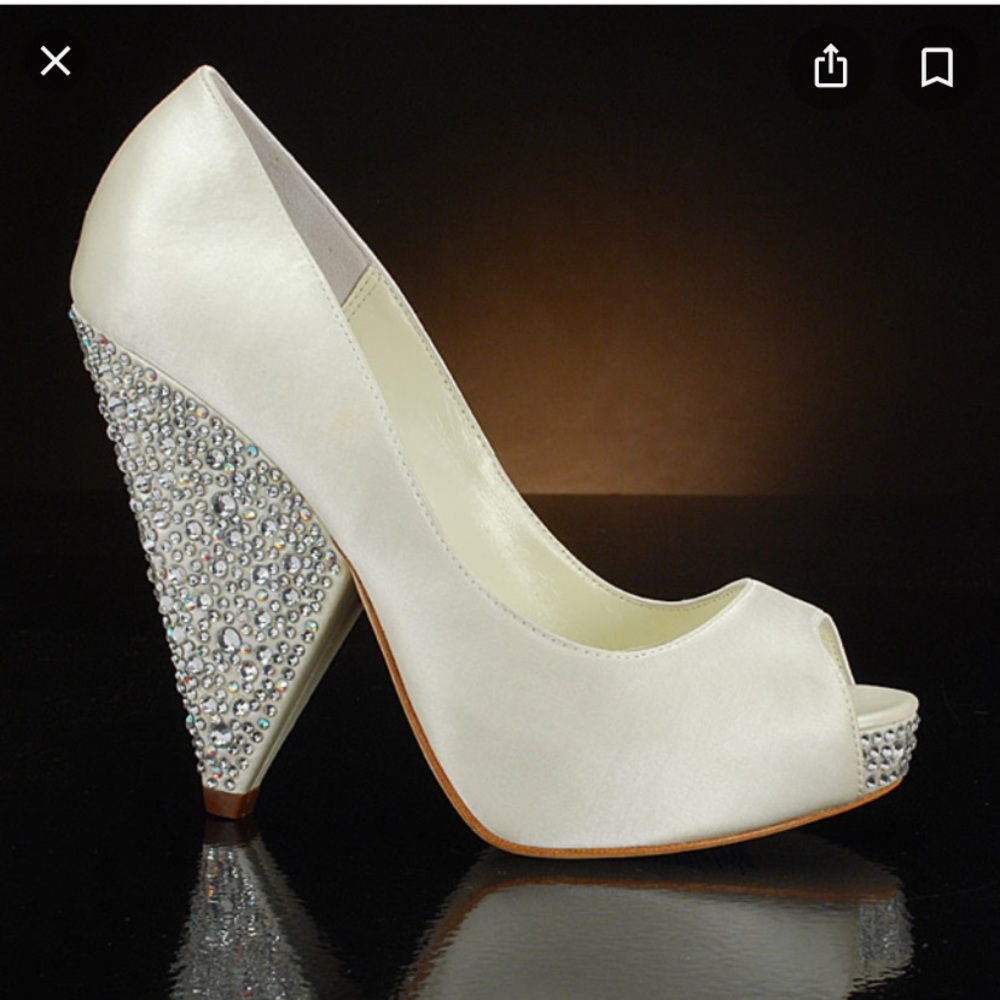 Benjamin Adams Rihanna Swarovski crystal formal open toe pump